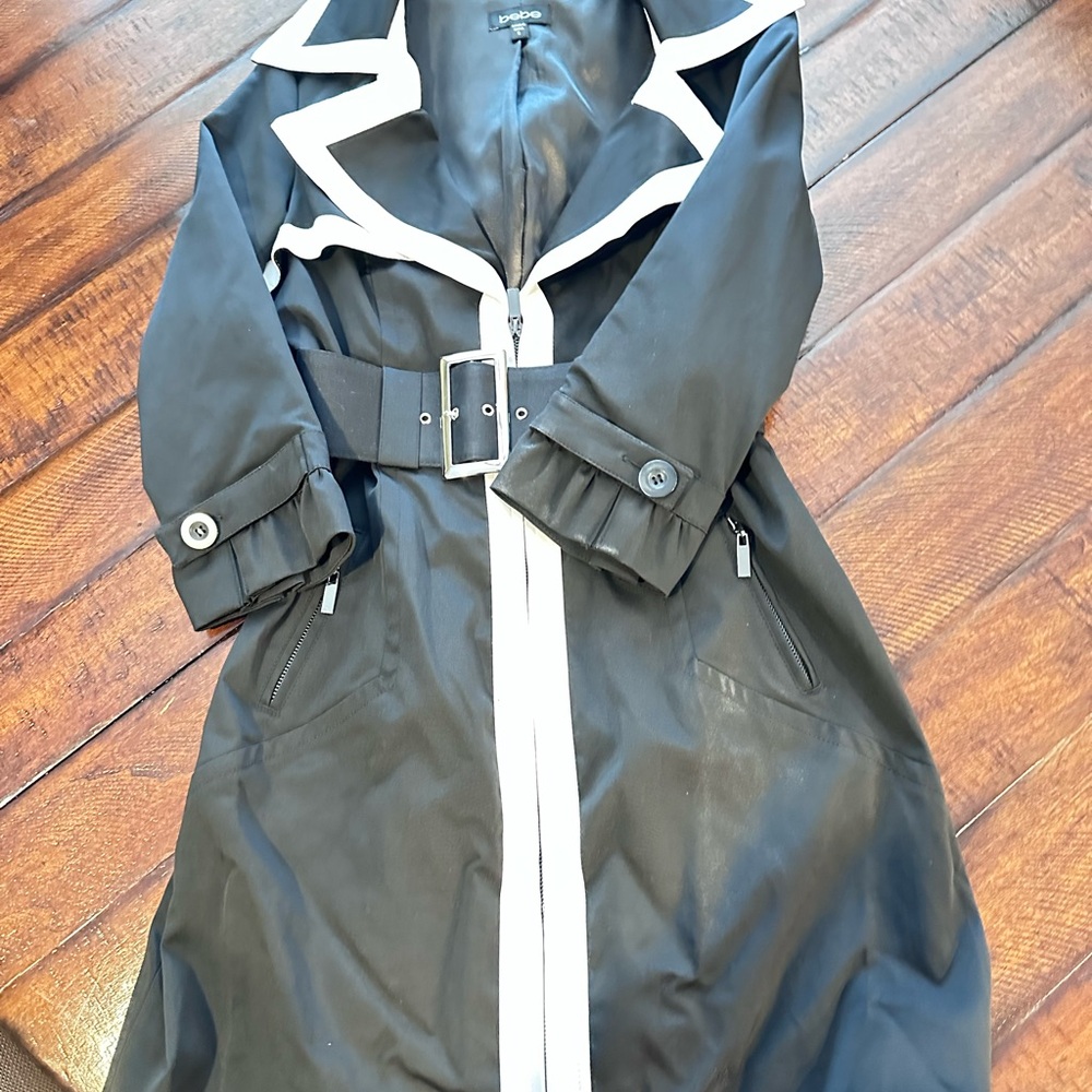Bebe Black and White Trench Coat with Double-Breasted Design